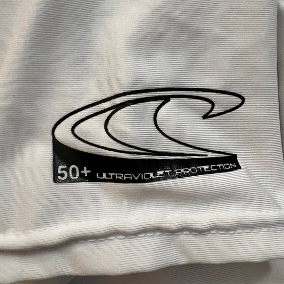 Bundle of 2 Youth Swim/Sun shirts - Picture 8 of 8